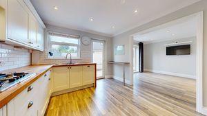 Photo 15- click for photo gallery